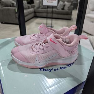 Nike Kids Pink Strap Sneakers